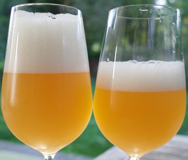 compare1.jpg (118.11 KiB) 10172 mal betrachtet rücklicht