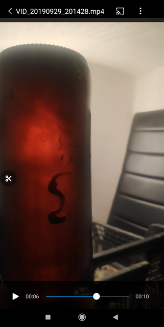 Screenshot_2019-09-29-21-18-49-019_com.miui.videoplayer.png