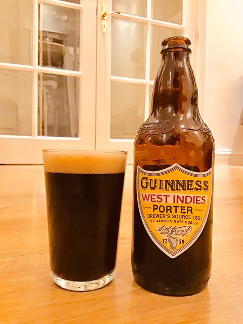 „West Indies Porter“ von Guinness