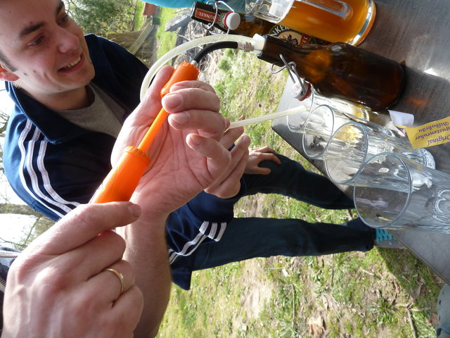 Der Luftdruck-Flaschenzapfer in seinem ersten Praxistest - Bestanden!