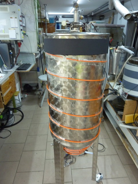 P1080428_Bildgröße ändern.JPG (180.02 KiB) 6879 mal betrachtet Heizung