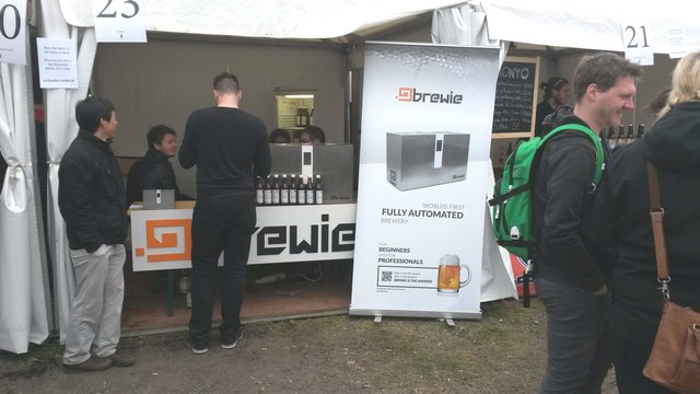 a1.jpg (335.59 KiB) 30049 mal betrachtet Der Brewie Stand auf dem Berlinder BrauFest.