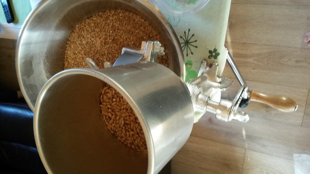 Am Vortag erst mal am Bügelbrett geschrotet