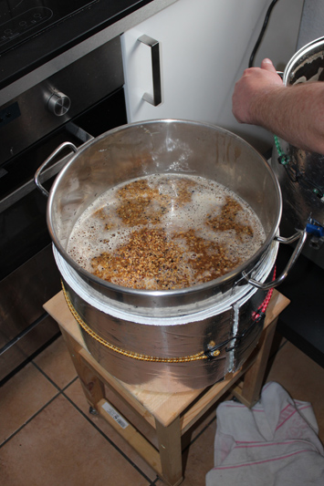 Läuterbottich füllt sich