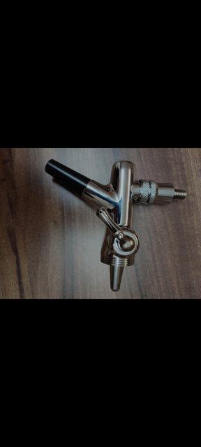 Neuer Kompensatorzapfhahn