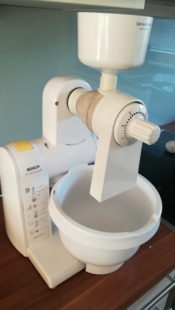 IMG_20220217_145626.jpg (1.39 MiB) 1517 mal betrachtet Der Aufsatz für die Bosch