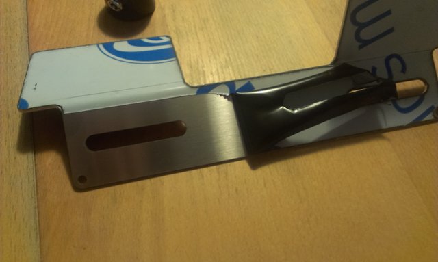 Unter der Schutzfolie siehts sauber aus...