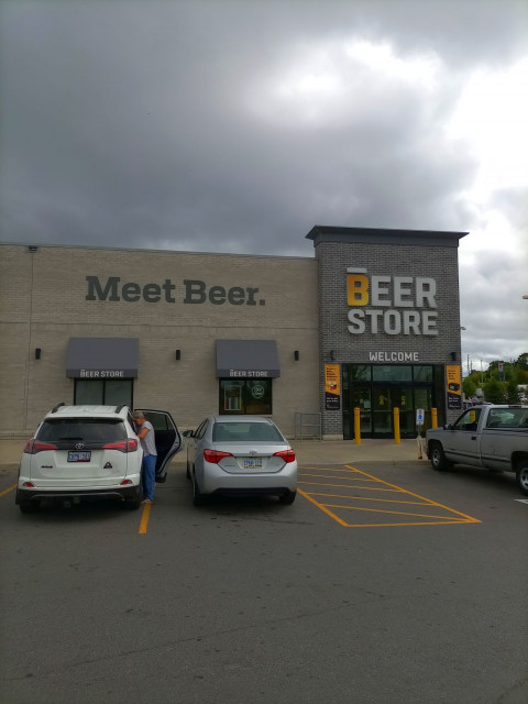 34_BeerStore.jpg