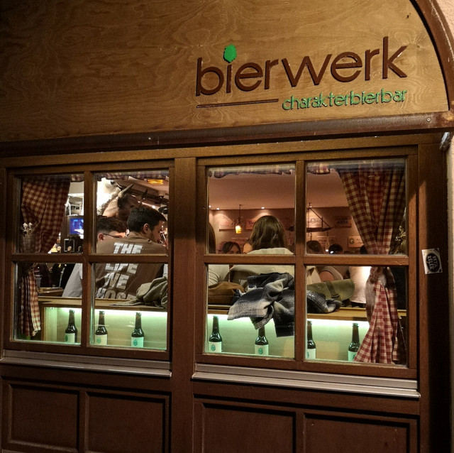 bierwerk – charakterbierbar - Mini (1).jpg