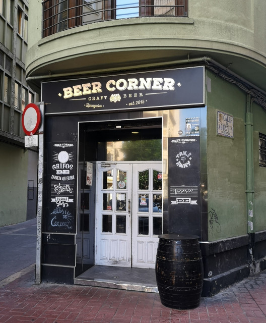 Beer Corner - Mini (1).jpg