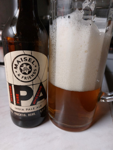 20230322_203240.jpg (261.61 KiB) 6053 mal betrachtet Etwas dunkel für ein I "pale" A, aber egal schmeckt genau wie es soll, sehr hopfig ohne sehr bitter zu sein, gewohnte Qualität von M&F