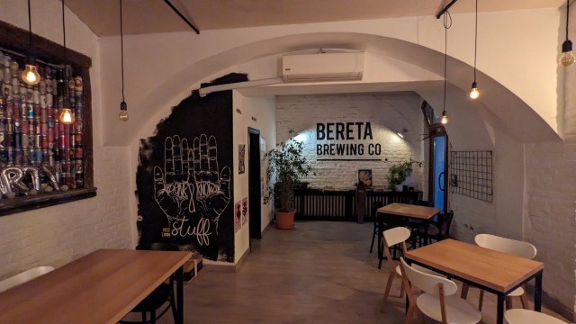 Taproom01.jpg