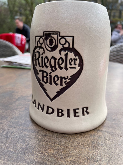 Bild3_Riegeler_Landbier.jpg