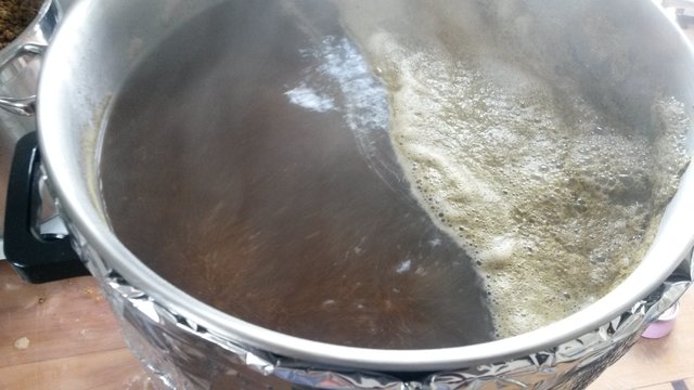 Zurück in den gereinigten Einkocher und wallendes Kochen war angesagt